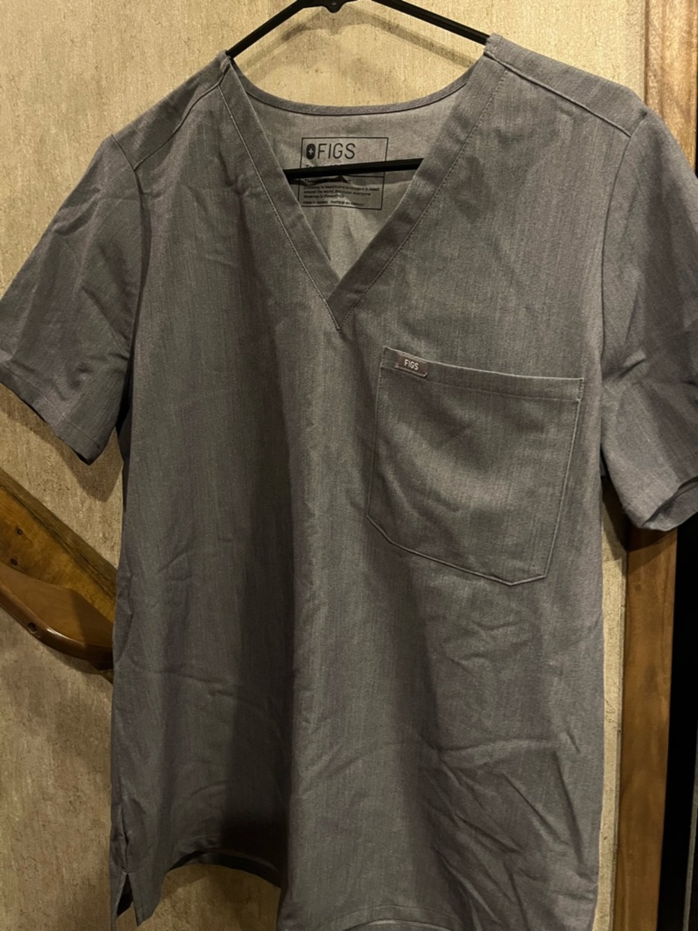 FIGS Technical Collection Graphite Gray Catarina One Pocket Women’s Scrub Top